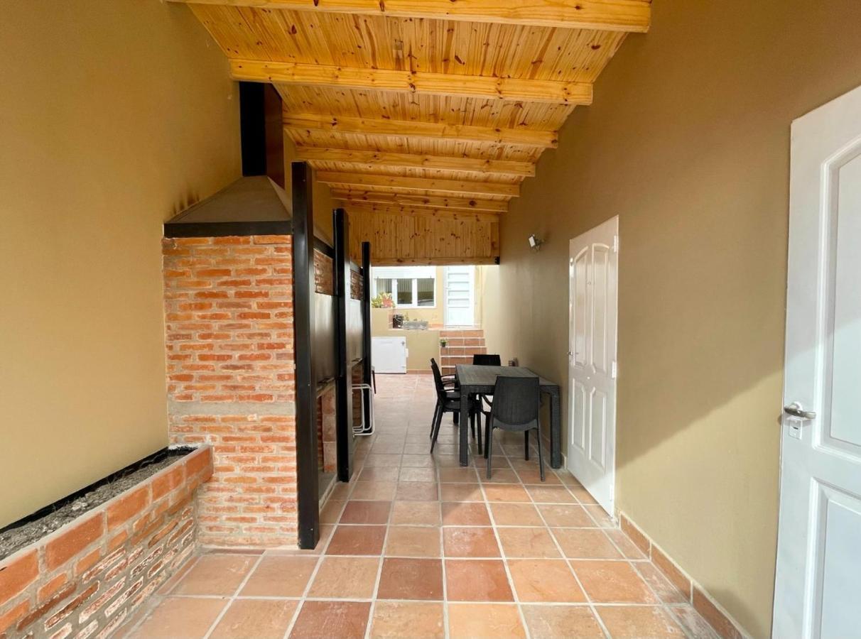 Temporarios Roque S Pena Dto B Apartman Puerto Madryn Kültér fotó